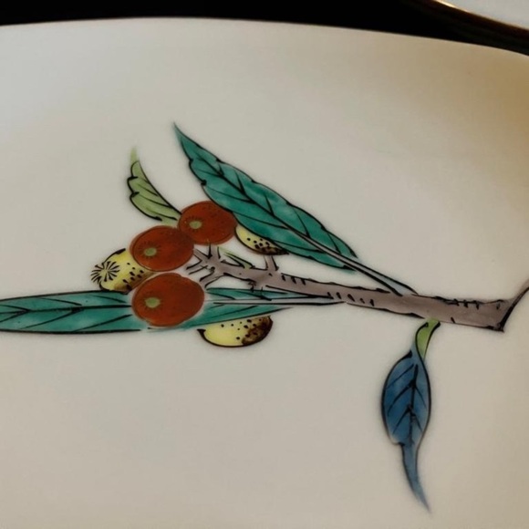 Beautiful Japanese Medium Salad Plates Set of 2 - Picture 3 of 6